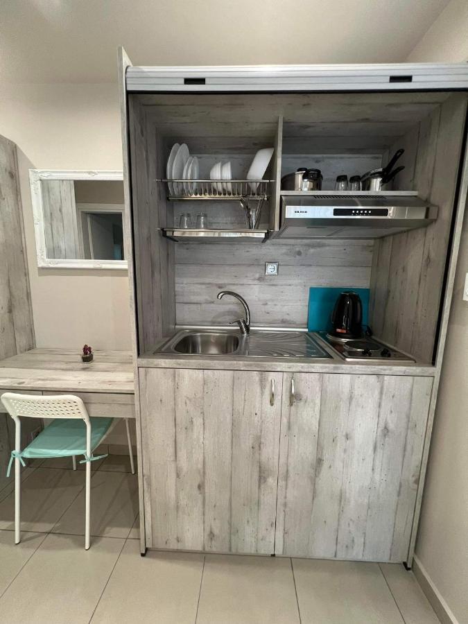 ארטמידה Atlantis Apartments מראה חיצוני תמונה